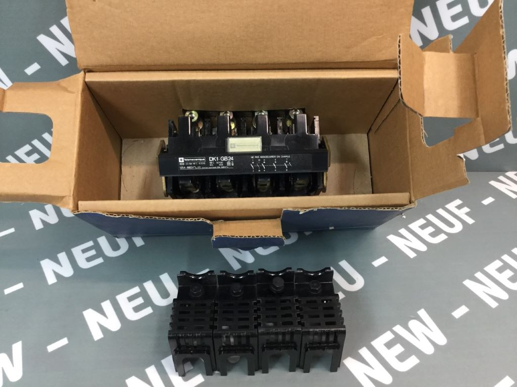 TÉLÉMÉCANIQUE  DK1GB24