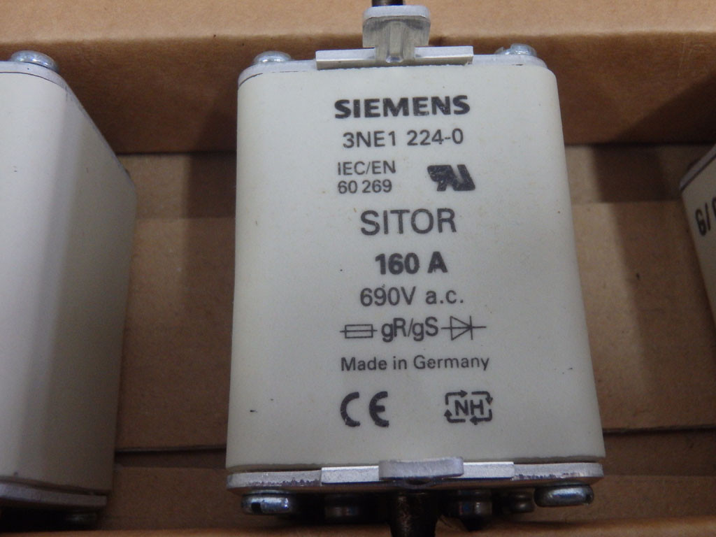 SIEMENS 3NE1224-0
