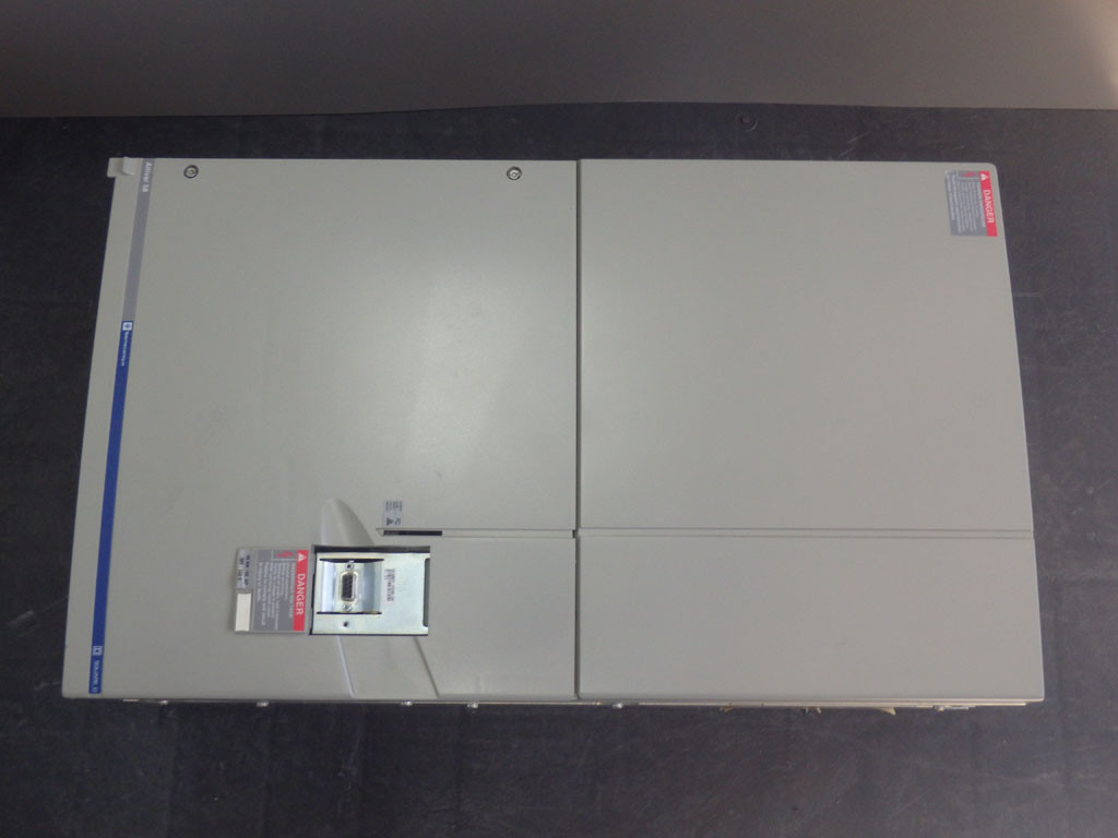 TÉLÉMÉCANIQUE  ATV58HD64N4