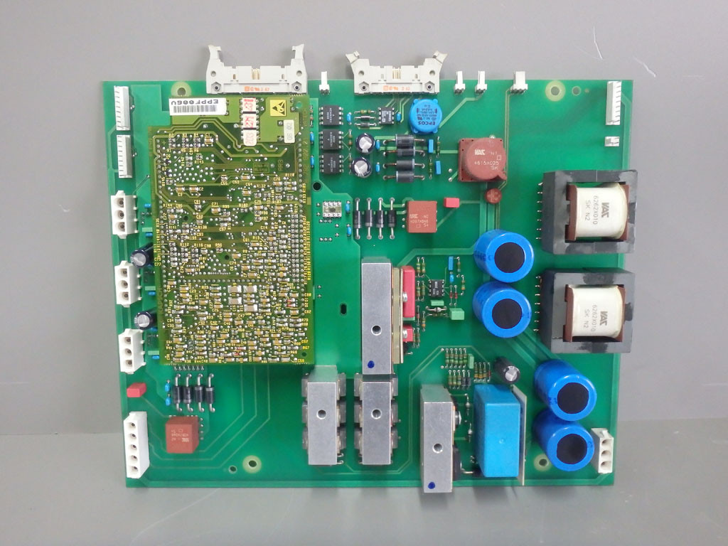 SCHNEIDER  VX5A68C13N4