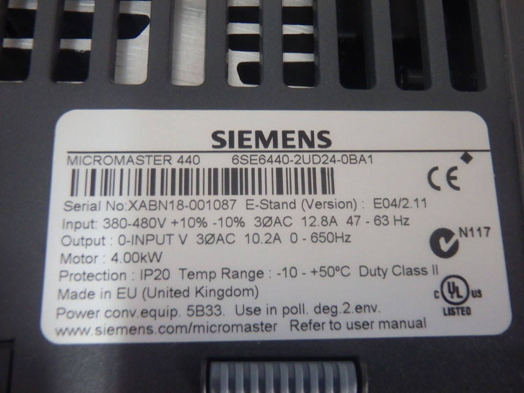 SIEMENS 6SE6440-2UD24-0BA1