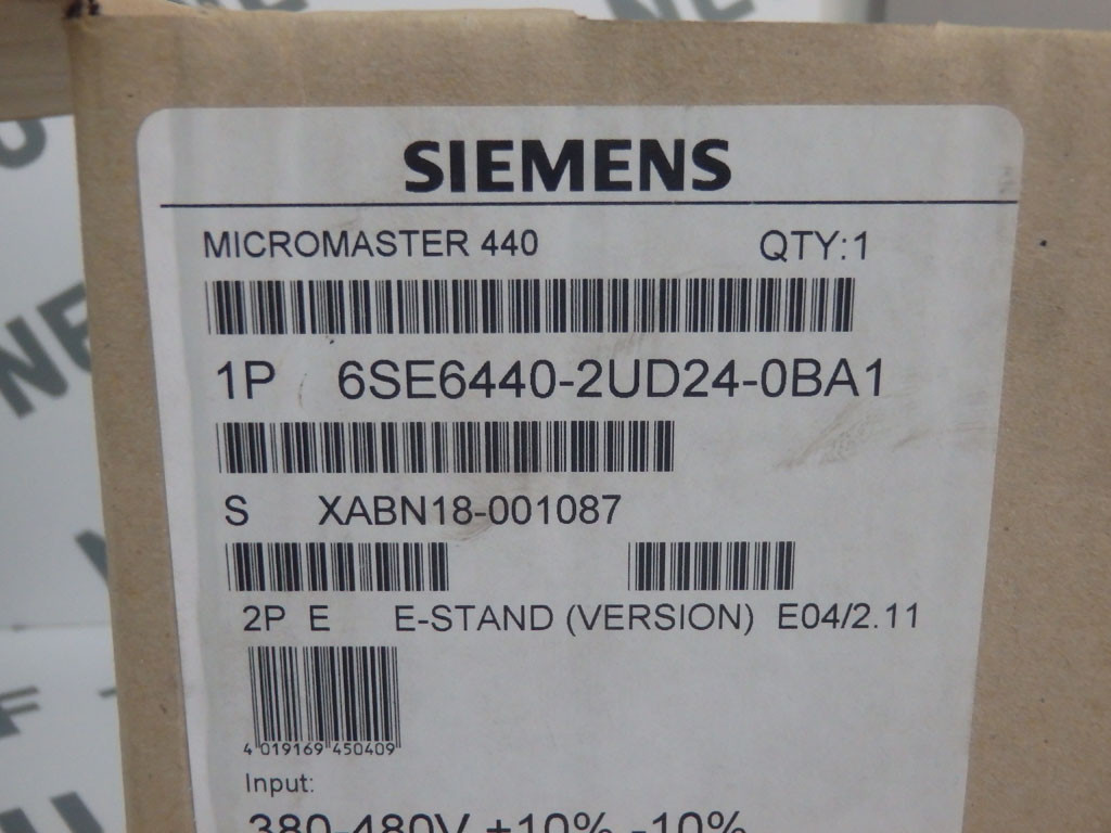 SIEMENS 6SE6440-2UD24-0BA1