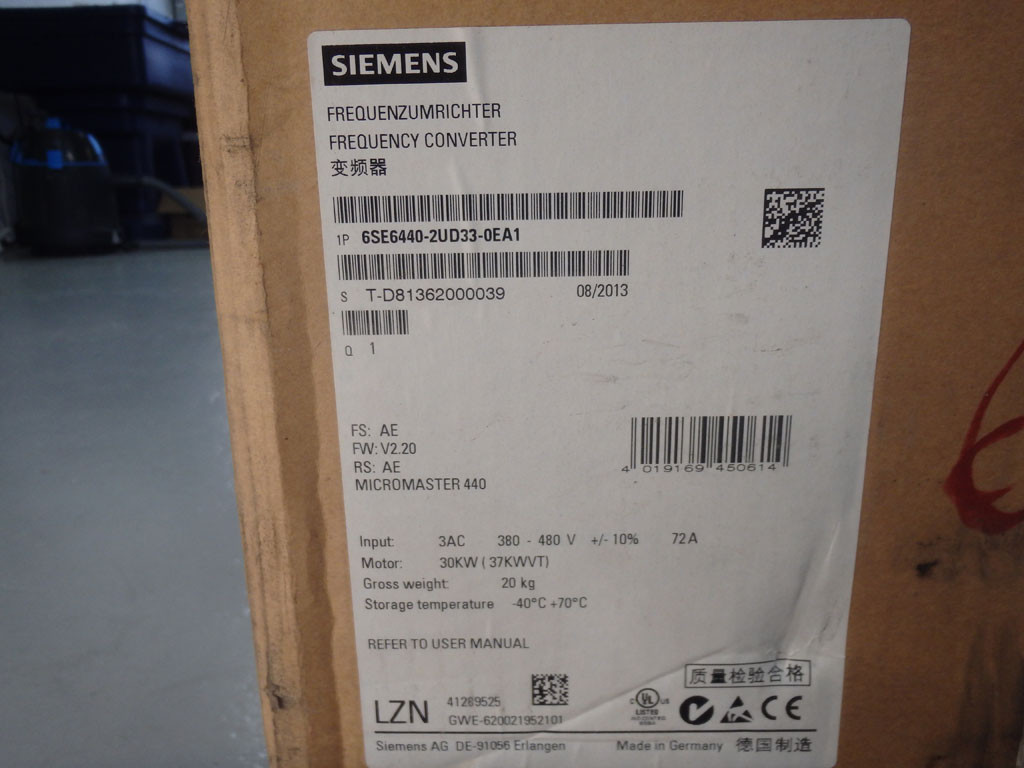 SIEMENS 6SE6440-2UD33-0EA1