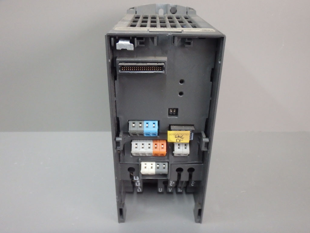 SIEMENS 6SE6420-2UC15-5AA0