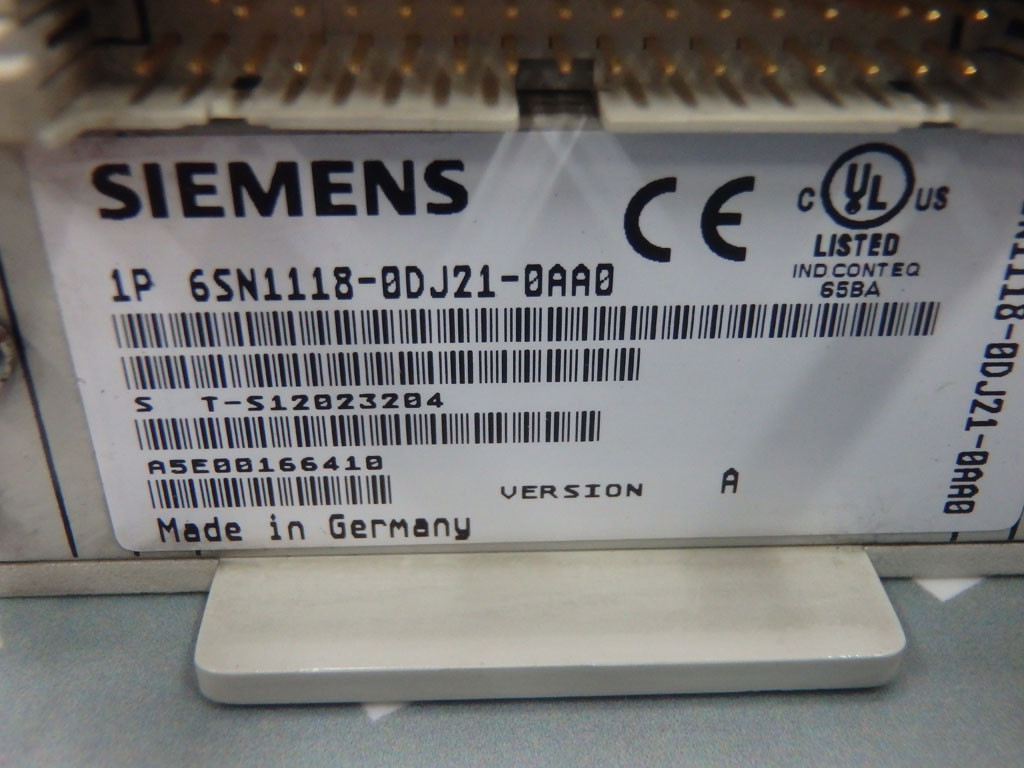 SIEMENS 6SN1118-0DJ21-0AA0