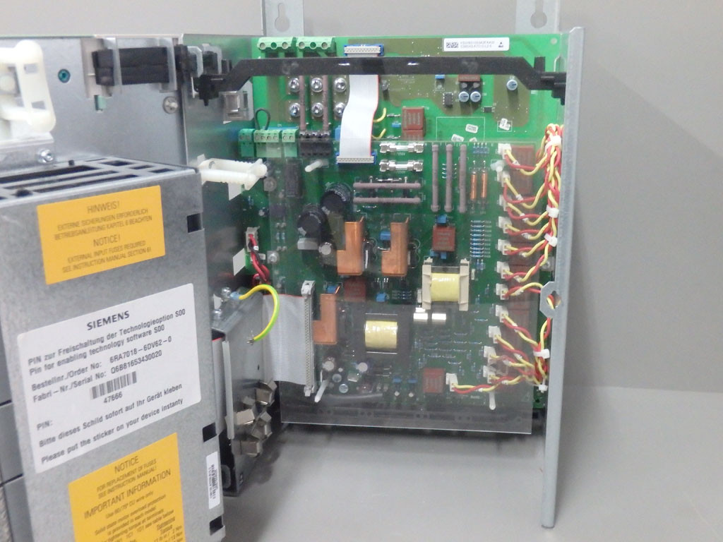 SIEMENS 6RA7018-6DV62-0-Z