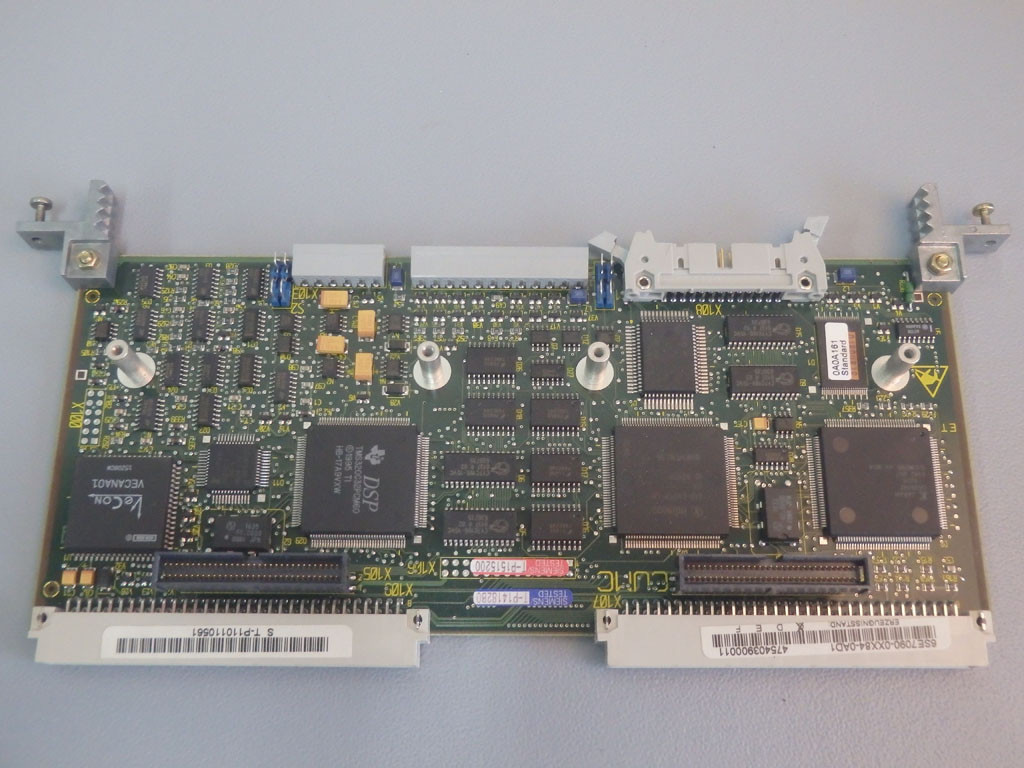 SIEMENS 6SE7090-0XX84-0AD1