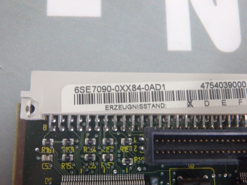 SIEMENS 6SE7090-0XX84-0AD1