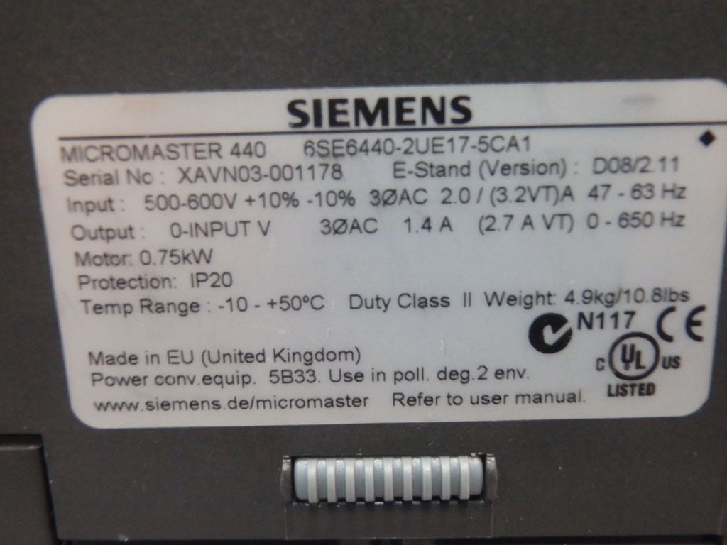 SIEMENS 6SE6440-2UE17-5CA1