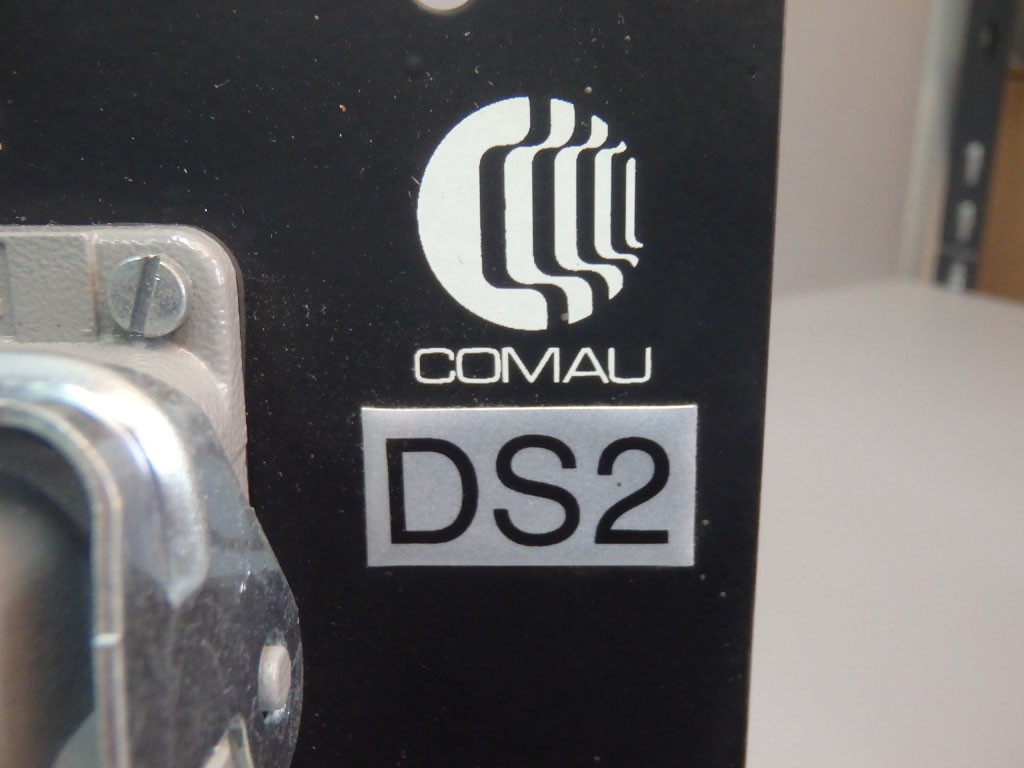 COMAU DS2