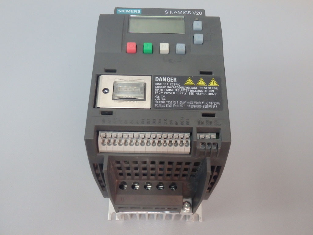 SIEMENS 6SL3210-5BB13-7UV0