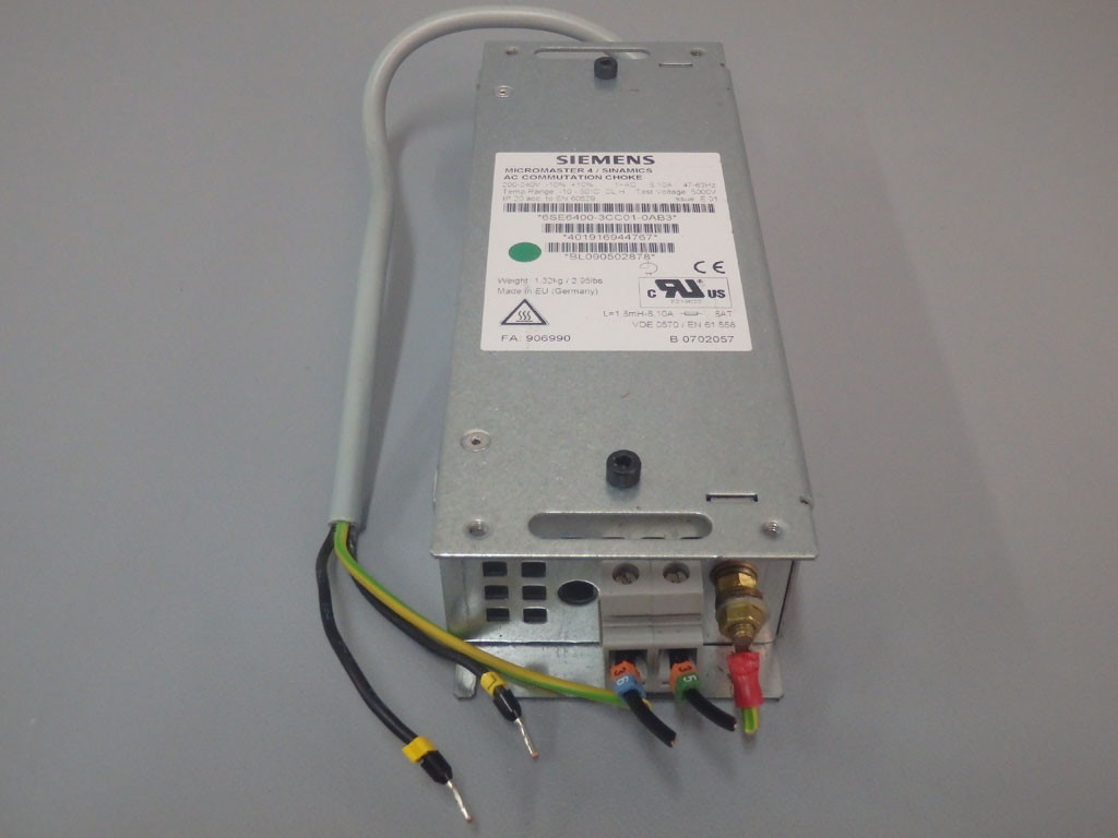SIEMENS 6SE6400-3CC01-0AB3