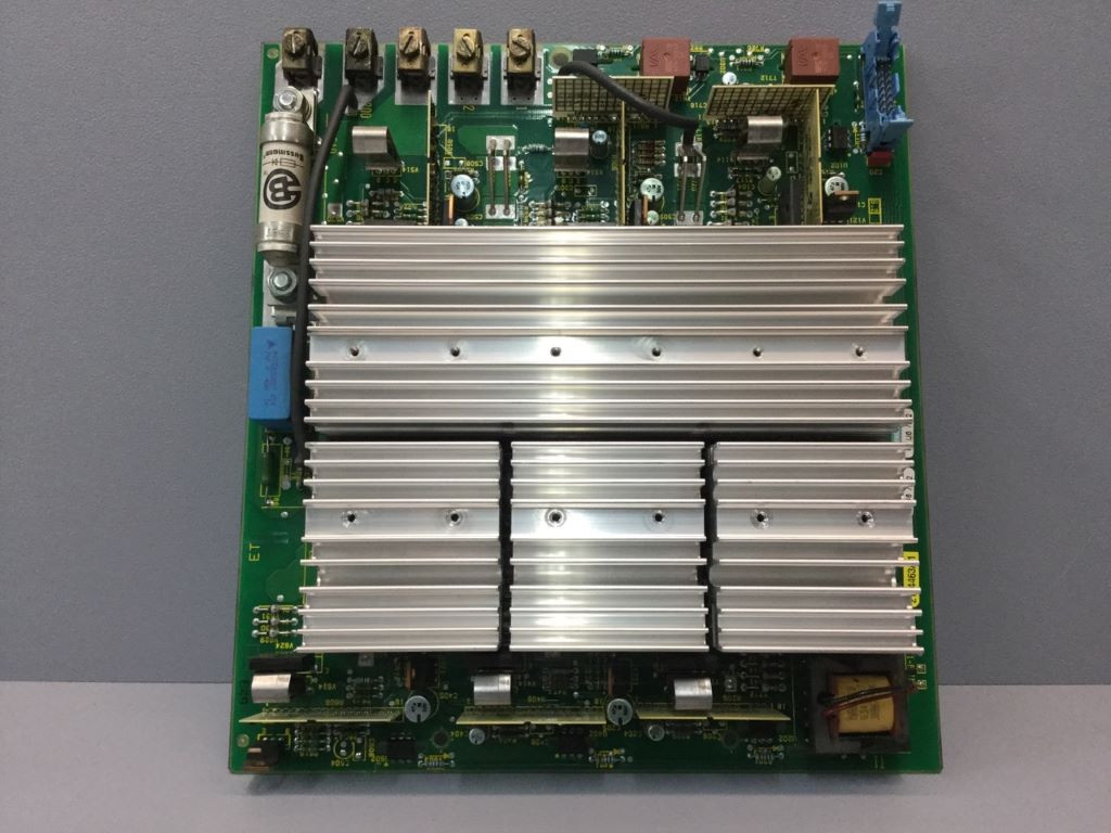 SIEMENS 6SC6130-0FE01