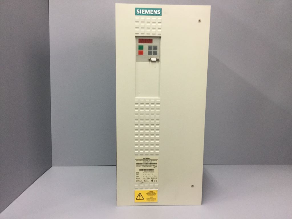SIEMENS 6SE7024-7TD51-1AA1-Z