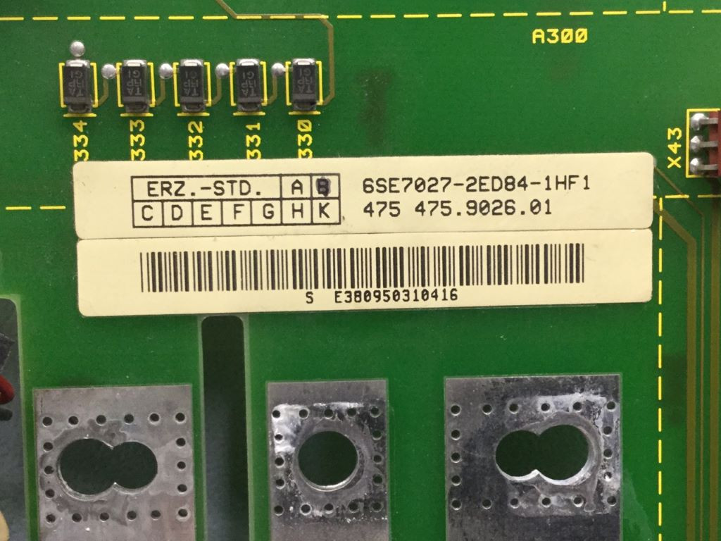 SIEMENS 6SE7027-2ED84-1HF1