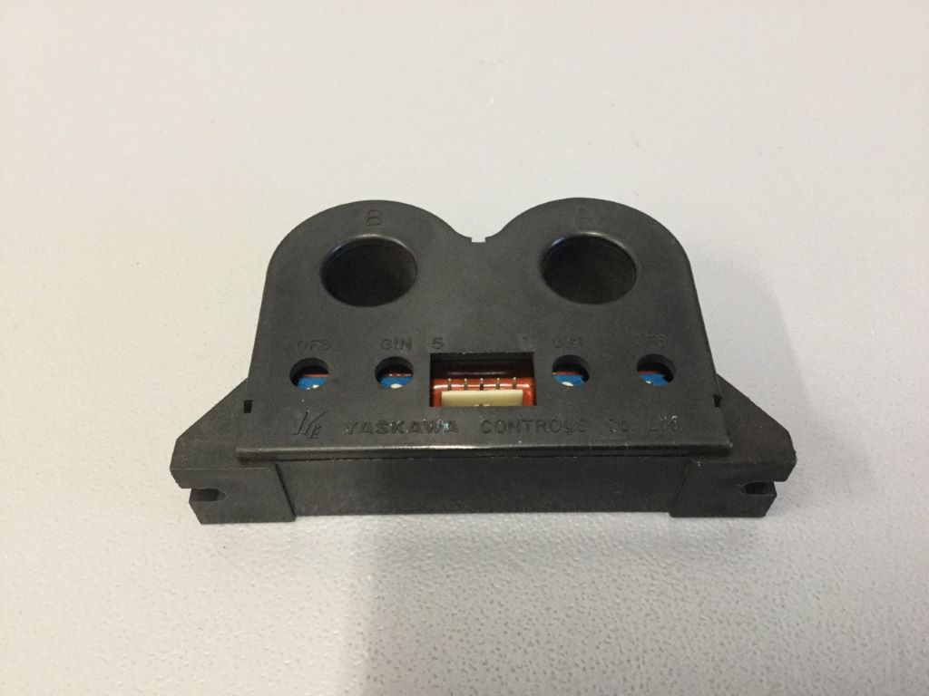 YASKAWA UDN-300W/100