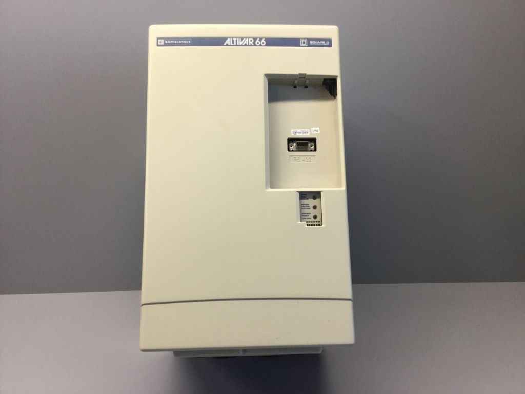 TÉLÉMÉCANIQUE  ATV66D23N4