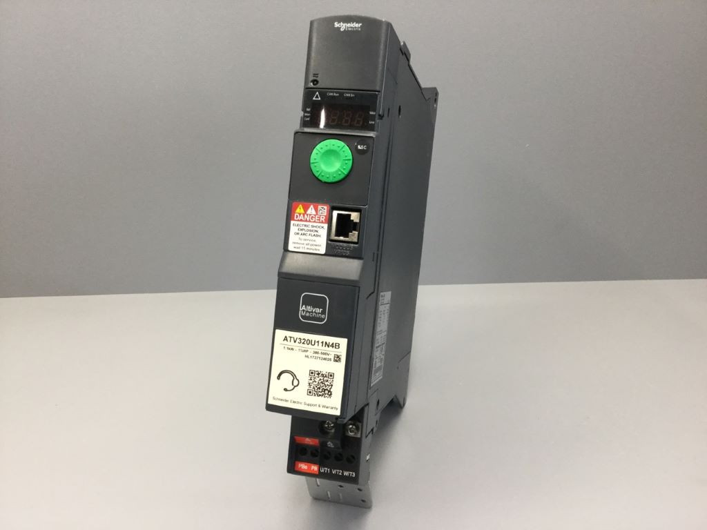 SCHNEIDER  ATV320U11N4B