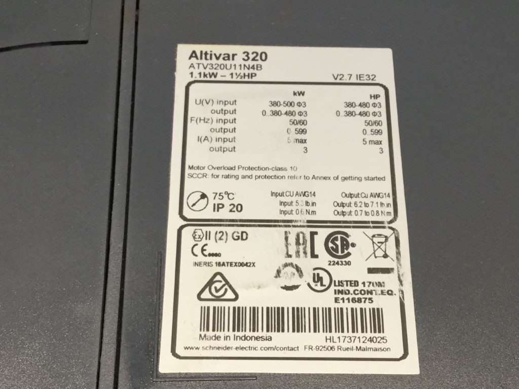 SCHNEIDER  ATV320U11N4B