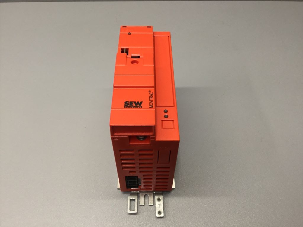 SEW-EURODRIVE MC07B0015-5A3-4-00