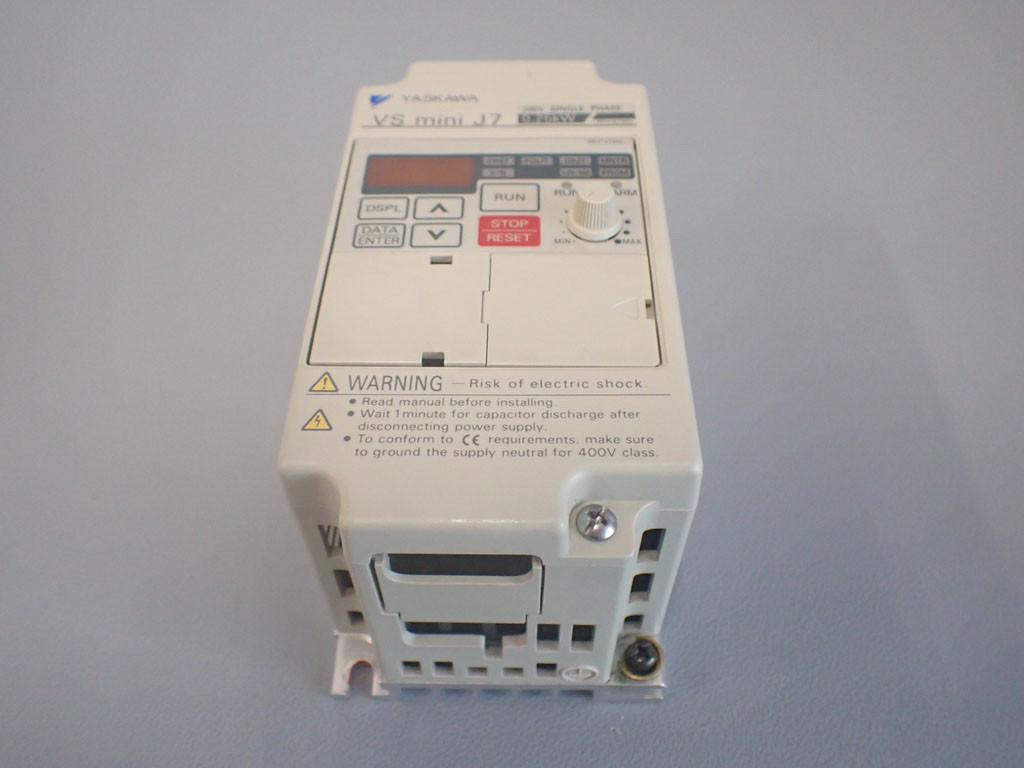 YASKAWA CIMR-J7ACB0P2