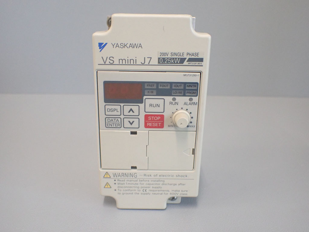 YASKAWA CIMR-J7ACB0P2