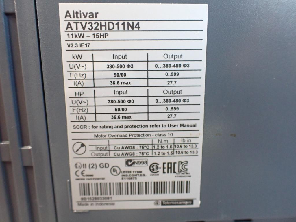 SCHNEIDER  ATV32HD11N4