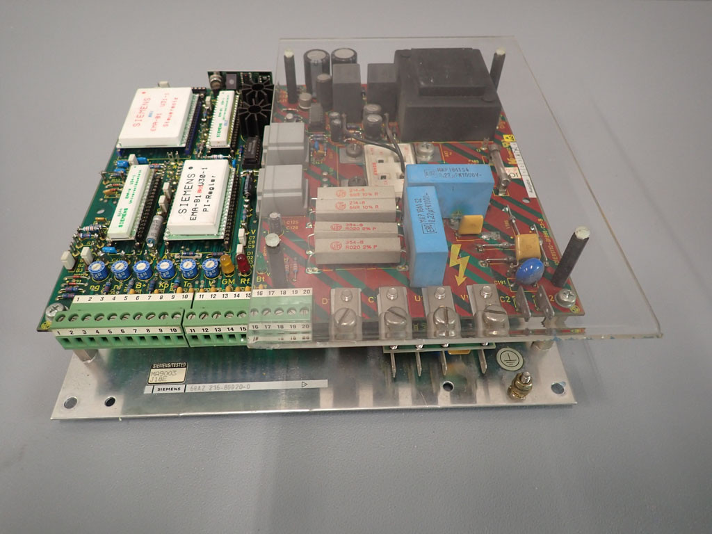 SIEMENS 6RA2216-8DD20-0