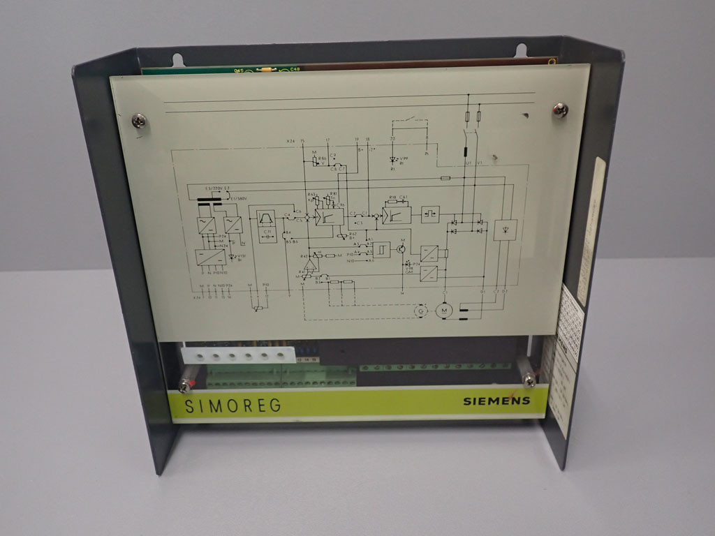 SIEMENS 6RA2211-8DD20-1