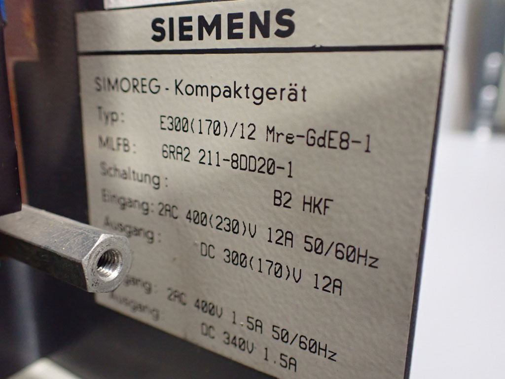 SIEMENS 6RA2211-8DD20-1