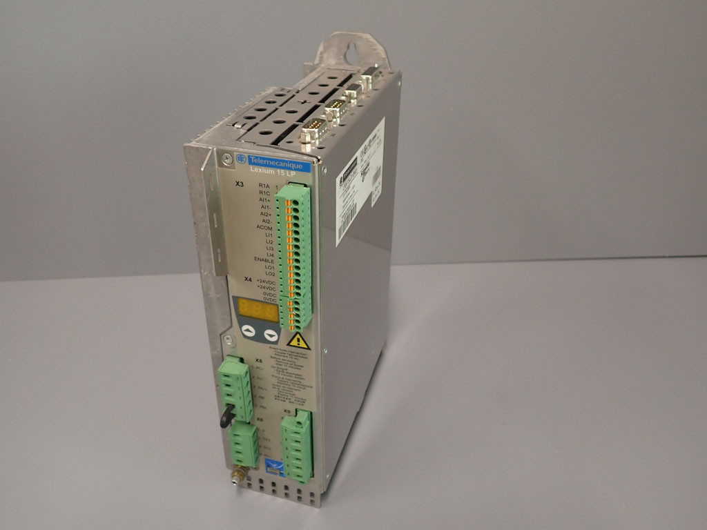 TÉLÉMÉCANIQUE  LXM15LD13M3