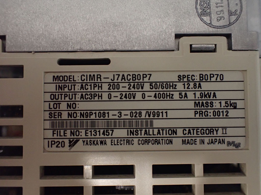 YASKAWA CIMR-J7ACB0P7