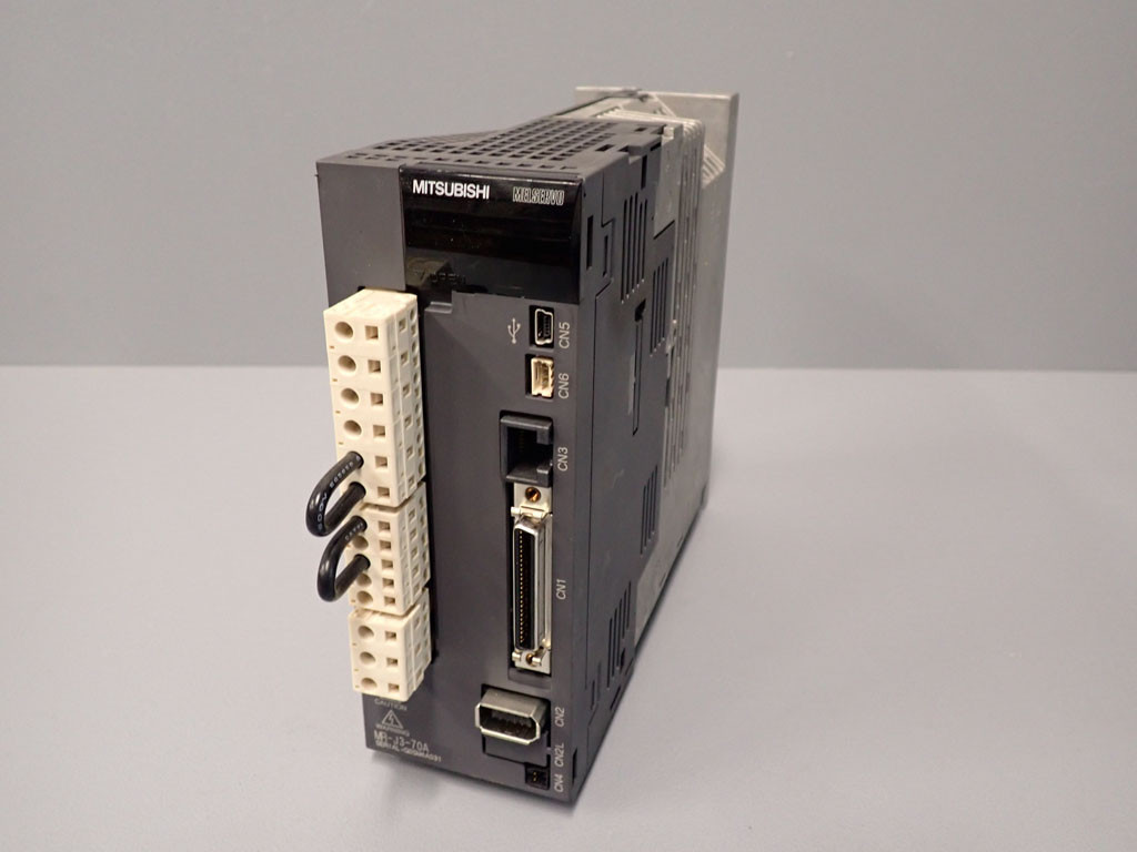 MITSUBISHI  MR-J3-70A