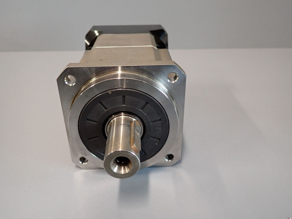 APEX DYNAMICS AB090A-S2-P1