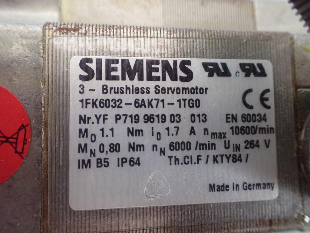 SIEMENS  1FK6032-6AK71-1TG0