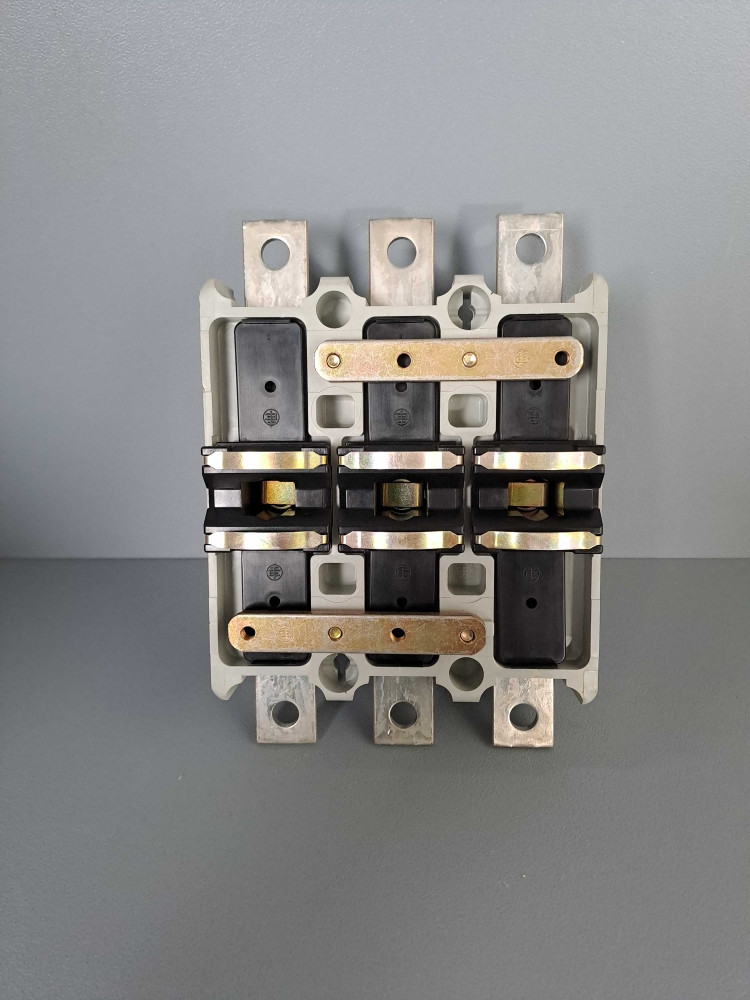 TÉLÉMÉCANIQUE  LA5FJ431