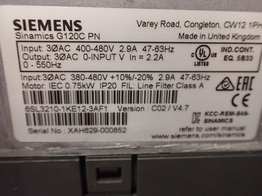 SIEMENS 6SL3210-1KE12-3AF1