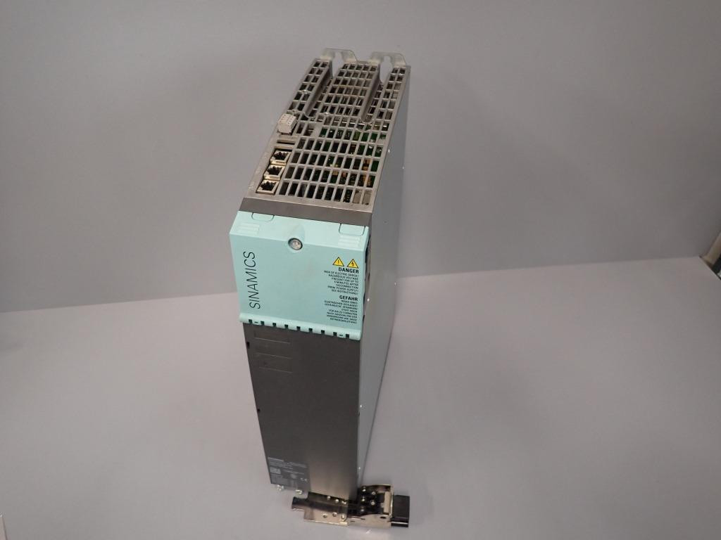 SIEMENS  6SL3120-1TE23-0AA3