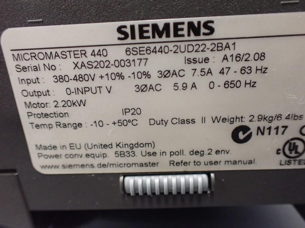 SIEMENS 6SE6440-2UD22-2BA1