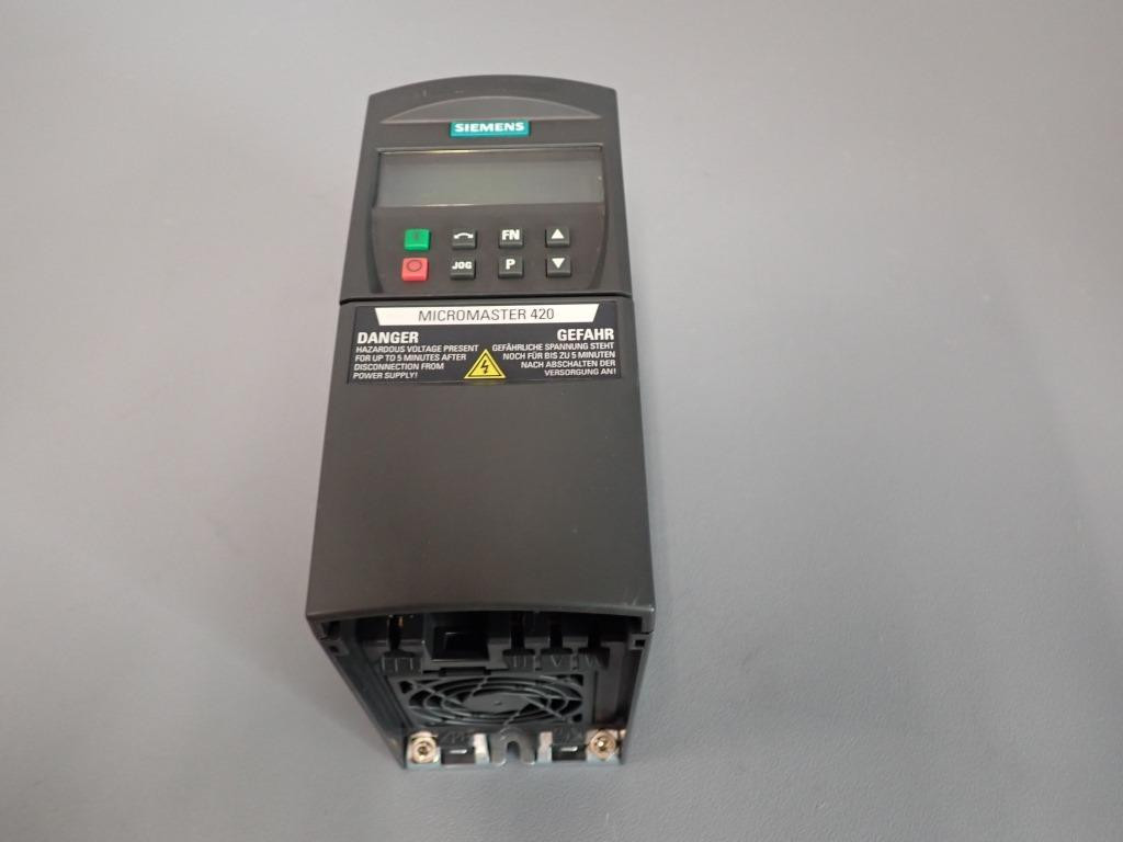 SIEMENS 6SE6420-2AB15-5AA1
