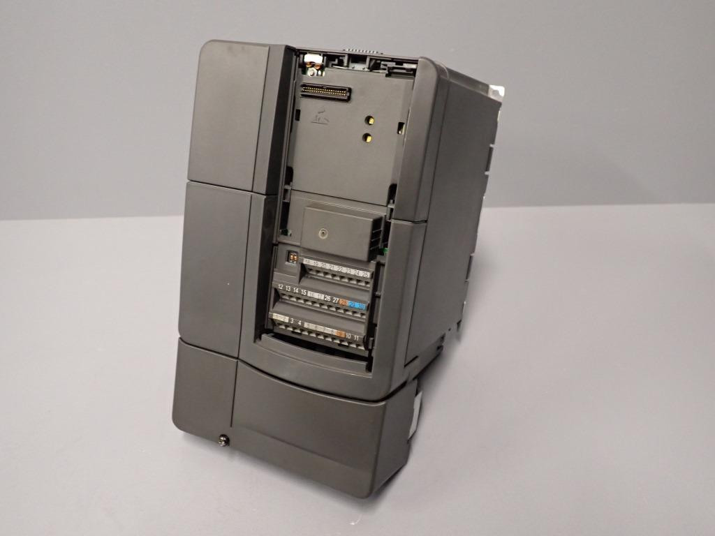 SIEMENS 6SE6440-2AD24-0BA1