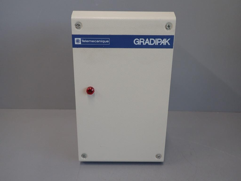 TÉLÉMÉCANIQUE  LH1BP121MQ