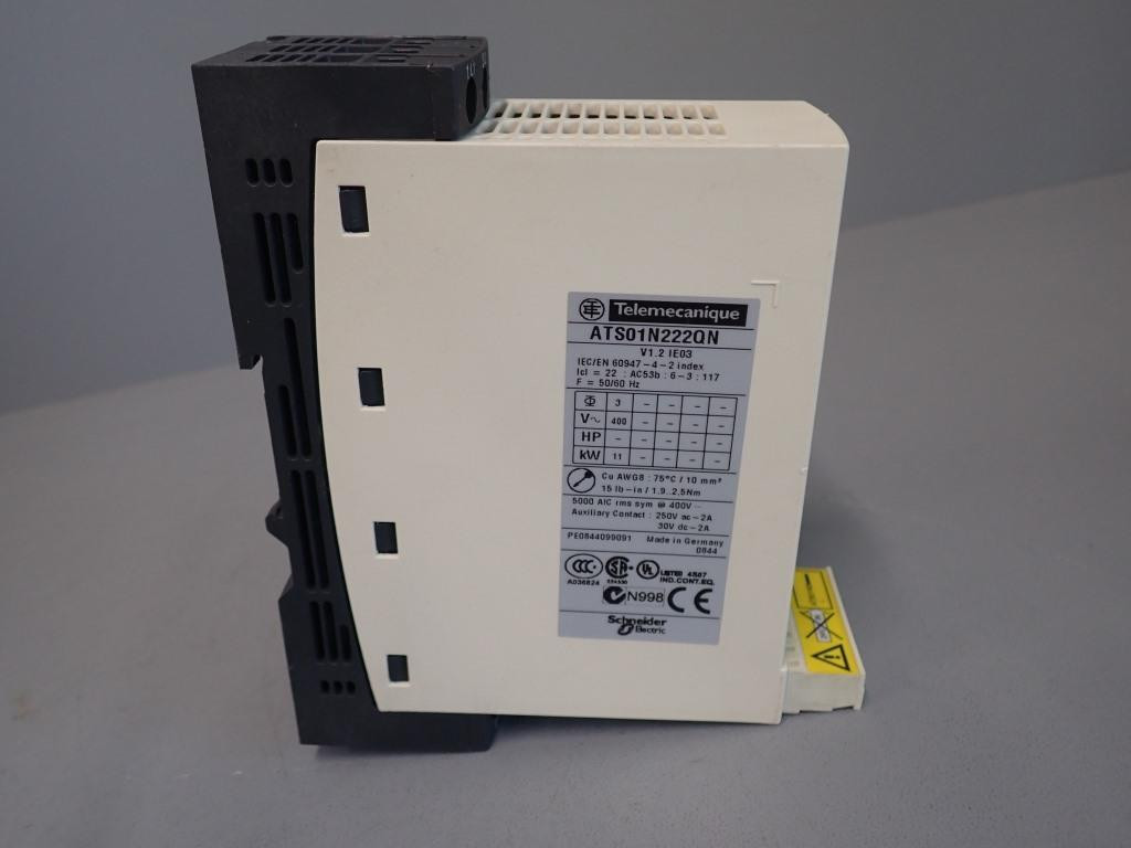 TÉLÉMÉCANIQUE  ATS01N222QN