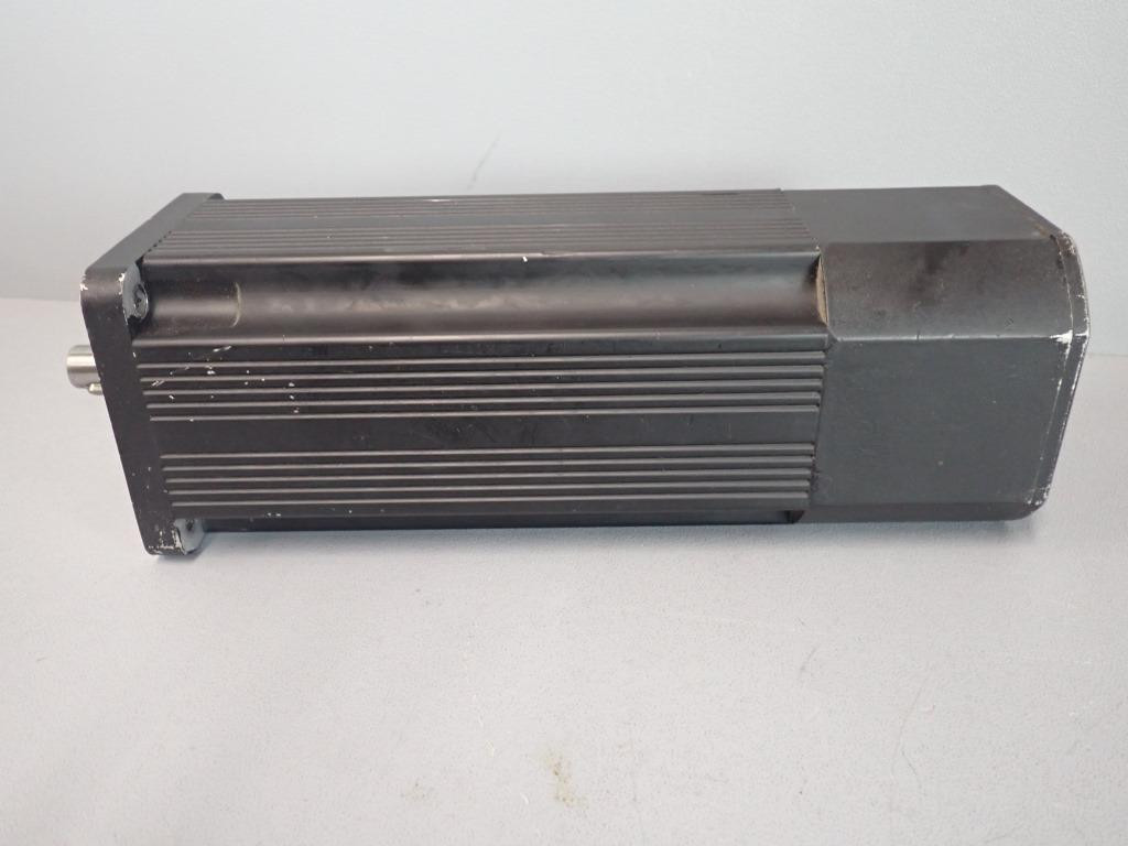 SERAD B560213M6B052033