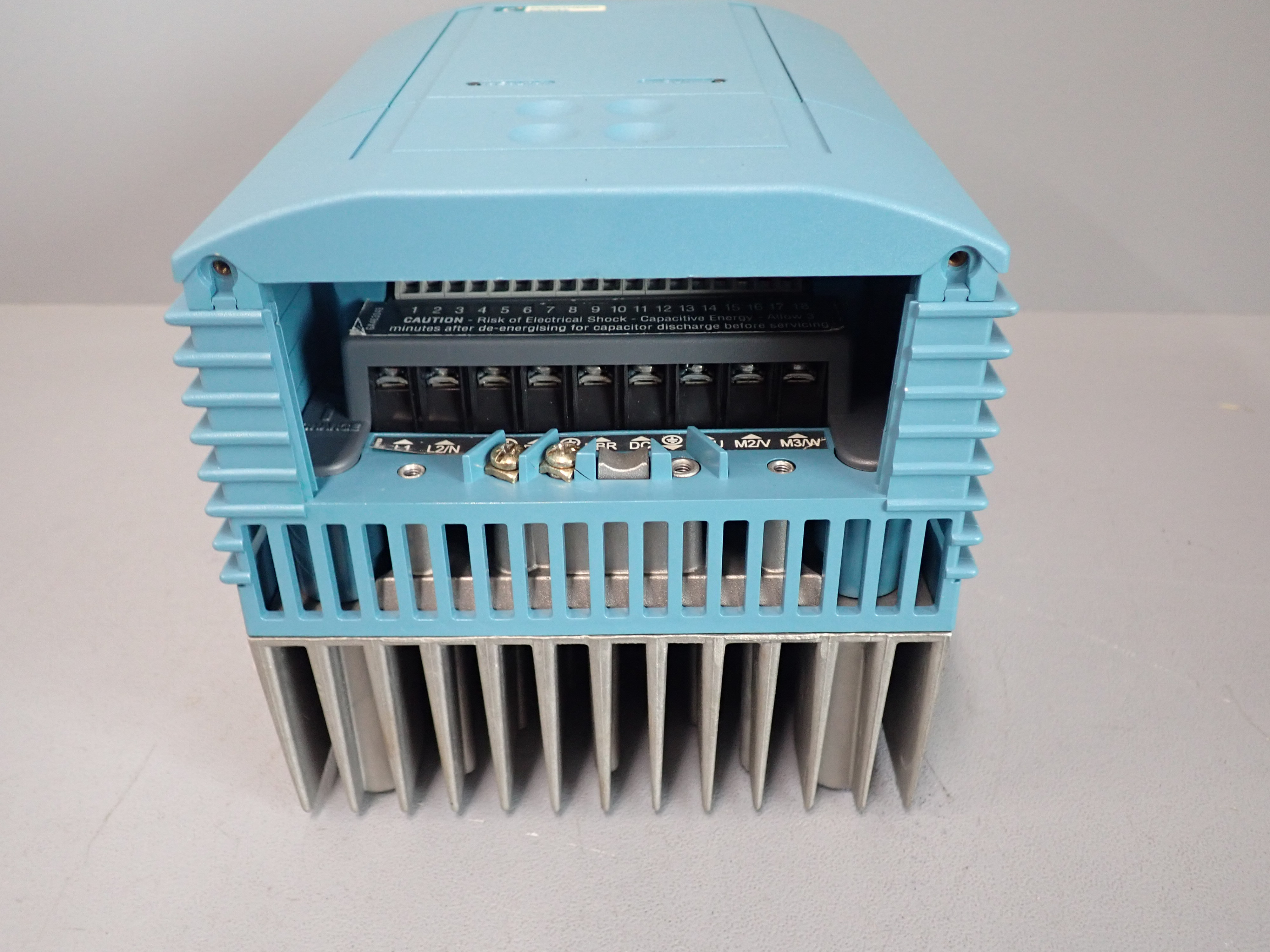 EUROTHERM DRIVES 605/007/230/1/0/0010/FR/000