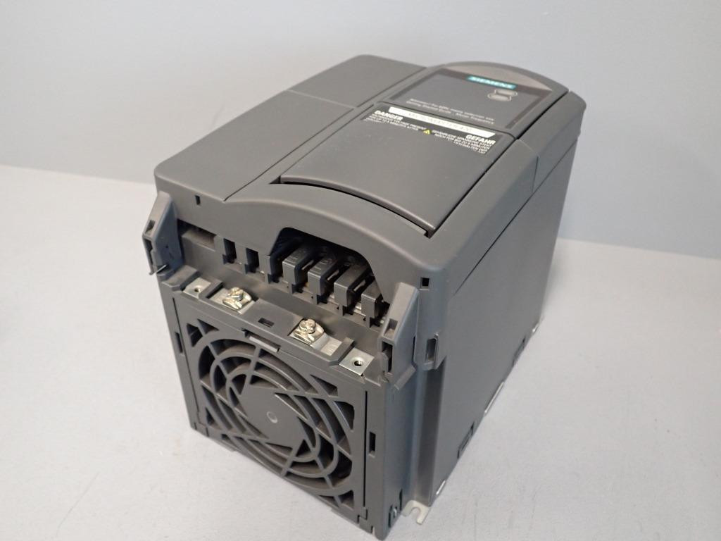 SIEMENS 6SE6420-2AB21-5BA1