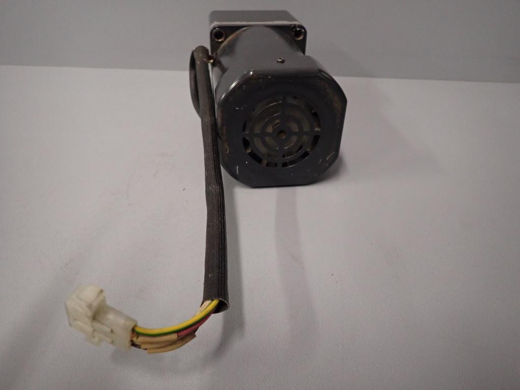 ORIENTAL MOTOR VHI590S-GVR