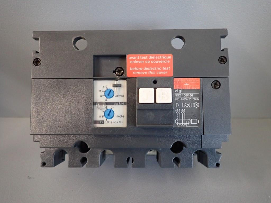 SCHNEIDER  VIGINSX100/160