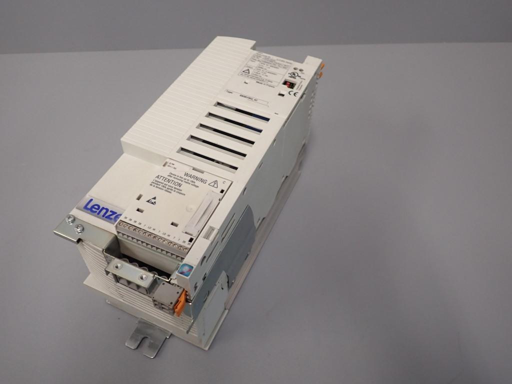 LENZE  E82EV302-4C