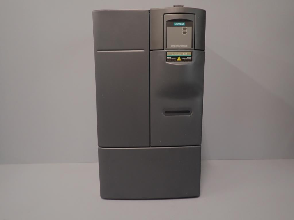 SIEMENS 6SE6440-2AD31-5DA1